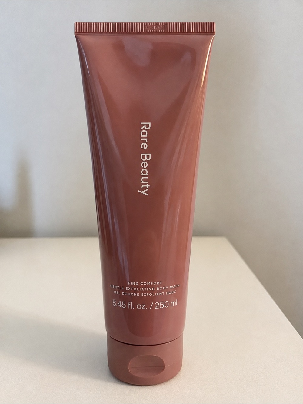Rare Beauty Find Comfort Gentle Exfoliating Body Wash
